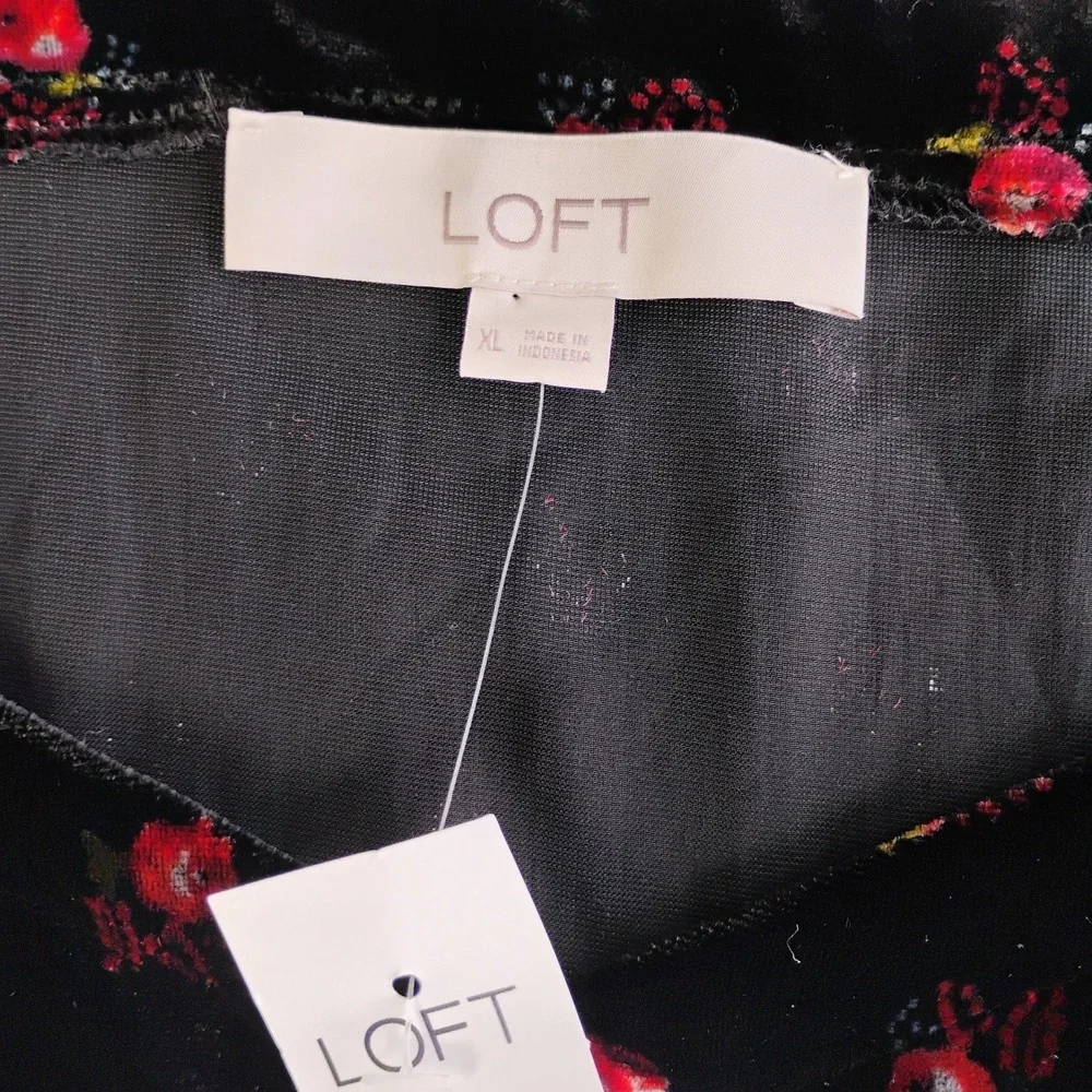 LOFT Floral Velvet Puff Sleeve Top Womens XL Black Red Romantic Peasant Gothic‎